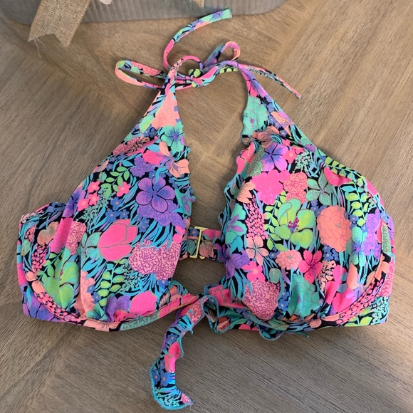 Victoria's Secret Other - Victoria Secret Bikini Top!